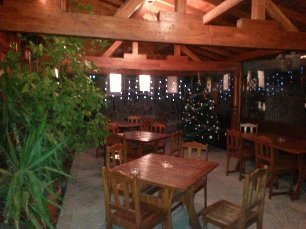 Kanclera Hotel Kaspichan Exterior photo