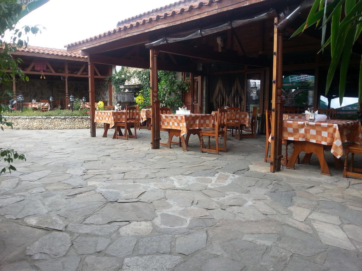 Kanclera Hotel Kaspichan Exterior photo